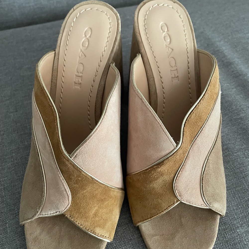 Coach Bria Mules, Size 7. NWOB! - Picture 6 of 15